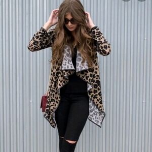 Leopard Print Open‎ Front Cardigan SIZE M